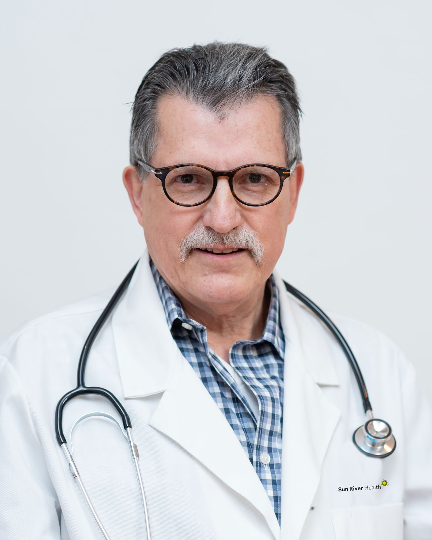 Romulo Guzman, MD - Sun River Health